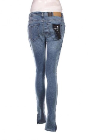 Damen Jeans Noisy May, Größe M, Farbe Blau, Preis 13,99 €