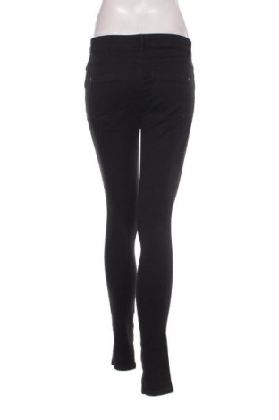 Blugi de femei ONLY, Mărime M, Culoare Negru, Preț 25,99 Lei