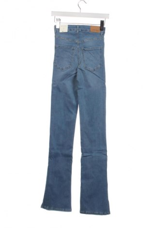 Γυναικείο Τζίν Perfect Jeans By Gina Tricot, Μέγεθος S, Χρώμα Μπλέ, Τιμή 15,08 €
