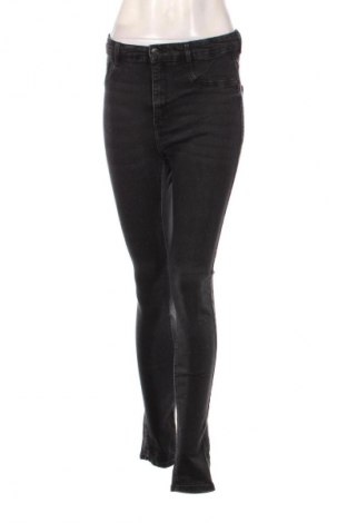 Damskie jeansy Perfect Jeans By Gina Tricot, Rozmiar M, Kolor Czarny, Cena 29,99 zł