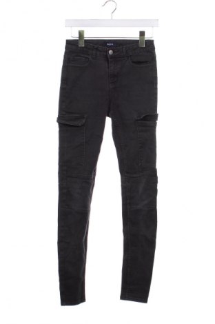 Damen Jeans Pieces, Größe M, Farbe Grau, Preis € 4,99