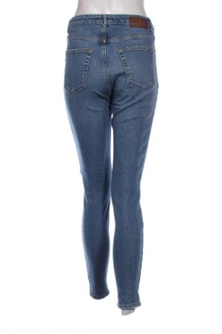 Damen Jeans Pieces, Größe S, Farbe Blau, Preis 23,66 €