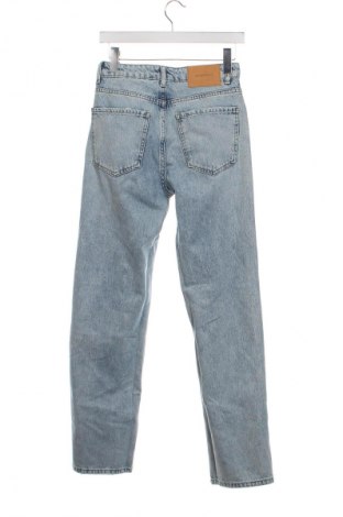 Damskie jeansy Pull&Bear, Rozmiar XS, Kolor Szary, Cena 36,56 zł