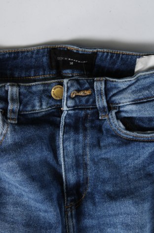 Damskie jeansy Reserved, Rozmiar S, Kolor Niebieski, Cena 30,61 zł
