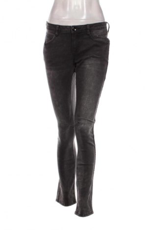 Damen Jeans Street One, Größe S, Farbe Grau, Preis 5,99 €