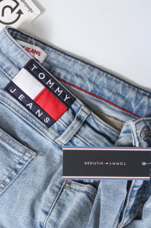 Дамски дънки Tommy Jeans, Размер S, Цвят Син, Цена 118,99 лв.