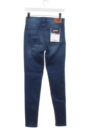 Damskie jeansy Tommy Jeans, Rozmiar S, Kolor Niebieski, Cena 291,99 zł