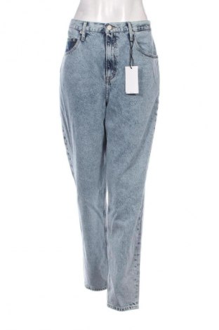 Dámske džínsy  Tommy Jeans, Veľkosť L, Farba Modrá, Cena  53,95 €