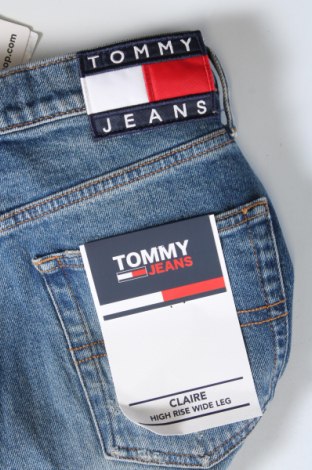 Γυναικείο Τζίν Tommy Jeans, Μέγεθος M, Χρώμα Μπλέ, Τιμή 112,79 €