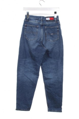 Damskie jeansy Tommy Jeans, Rozmiar S, Kolor Niebieski, Cena 378,99 zł