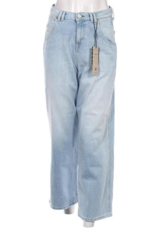 Dámske džínsy  Tommy Jeans, Veľkosť XS, Farba Modrá, Cena  67,45 €