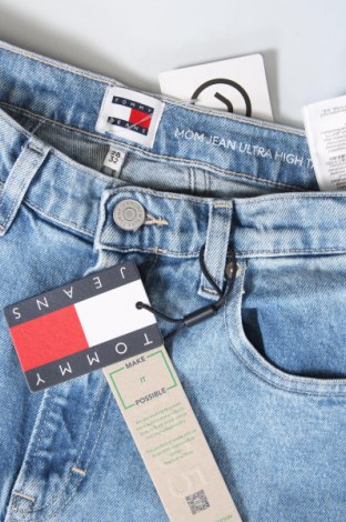 Damskie jeansy Tommy Jeans, Rozmiar M, Kolor Niebieski, Cena 582,99 zł