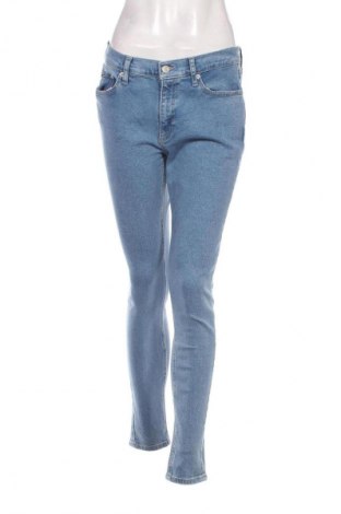 Damen Jeans Tommy Jeans, Größe M, Farbe Blau, Preis 63,99 €