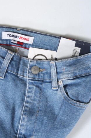 Γυναικείο Τζίν Tommy Jeans, Μέγεθος XS, Χρώμα Μπλέ, Τιμή 47,29 €