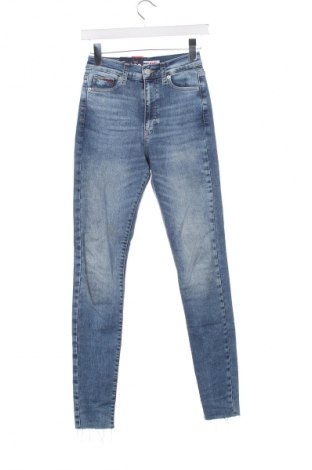 Blugi de femei Tommy Jeans, Mărime XXS, Culoare Albastru, Preț 359,99 Lei