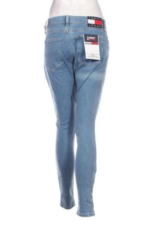 Dámske džínsy  Tommy Jeans, Veľkosť M, Farba Modrá, Cena  53,95 €