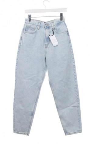 Damskie jeansy Tommy Jeans, Rozmiar S, Kolor Niebieski, Cena 349,99 zł