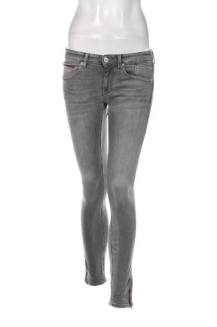 Damen Jeans Tommy Jeans, Größe XS, Farbe Grau, Preis 53,29 €