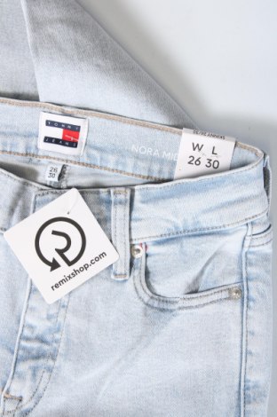 Damskie jeansy Tommy Jeans, Rozmiar XXS, Kolor Niebieski, Cena 203,99 zł