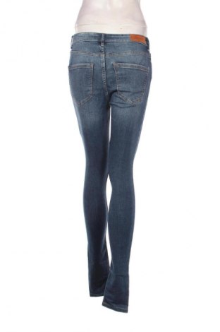 Damskie jeansy Vero Moda, Rozmiar M, Kolor Niebieski, Cena 28,99 zł