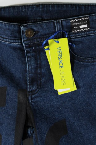 Blugi de femei Versace Jeans, Mărime M, Culoare Albastru, Preț 835,53 Lei