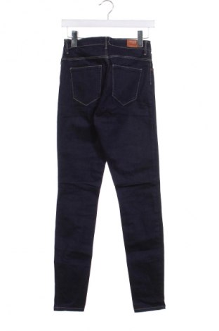 Damskie jeansy Wrangler, Rozmiar XS, Kolor Niebieski, Cena 33,99 zł