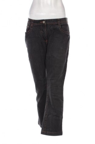 Damen Jeans Yessica, Größe M, Farbe Grau, Preis 6,99 €