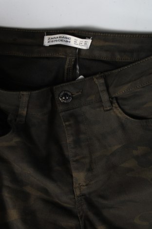 Damskie jeansy Zara, Rozmiar S, Kolor Kolorowy, Cena 21,99 zł