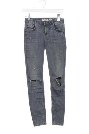 Damskie jeansy Zara Trafaluc, Rozmiar XS, Kolor Niebieski, Cena 62,07 zł