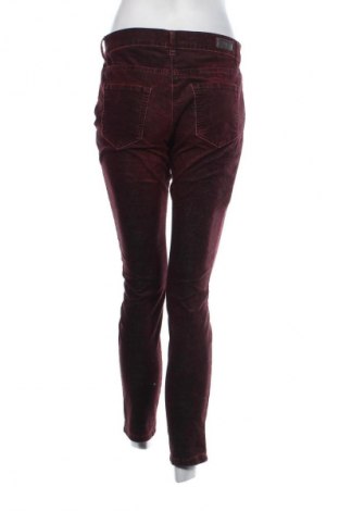 Damen Cordhose Brax, Größe M, Farbe Lila, Preis € 7,49