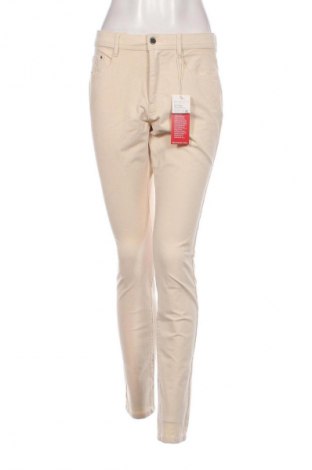 Γυναικείο κοτλέ παντελόνι S.Oliver, Μέγεθος L, Χρώμα Εκρού, Τιμή 19,18 €