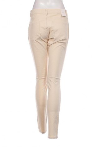 Γυναικείο κοτλέ παντελόνι S.Oliver, Μέγεθος L, Χρώμα Εκρού, Τιμή 14,86 €