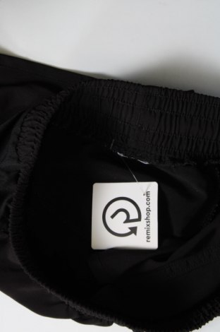 Pantaloni scurți de femei, Mărime S, Culoare Negru, Preț 9,99 Lei