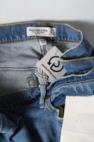 Pantaloni scurți de femei Abercrombie & Fitch, Mărime 4XL, Culoare Albastru, Preț 83,99 Lei