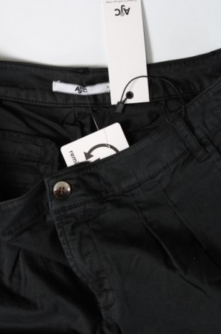 Pantaloni scurți de femei Ajc, Mărime S, Culoare Negru, Preț 46,99 Lei