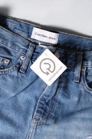 Γυναικείο κοντό παντελόνι Calvin Klein Jeans, Μέγεθος M, Χρώμα Μπλέ, Τιμή 58,76 €