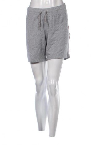Damen Shorts Crane, Größe M, Farbe Grau, Preis € 4,63