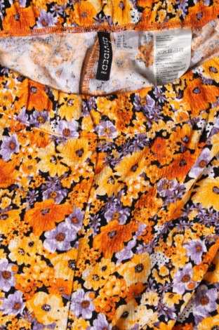 Damen Shorts H&M Divided, Größe S, Farbe Mehrfarbig, Preis € 13,22