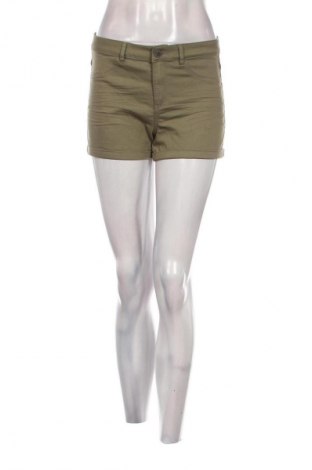 Pantaloni scurți de femei H&M Divided, Mărime M, Culoare Verde, Preț 26,37 Lei