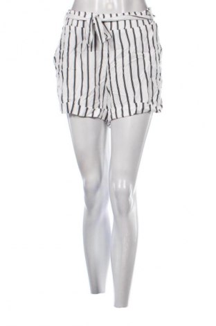 Damen Shorts Haily`s, Größe XL, Farbe Weiß, Preis € 13,49