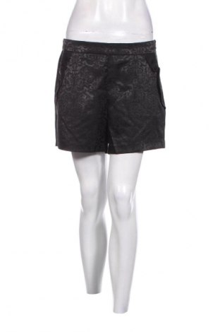 Дамски къс панталон Irl, Размер M, Цвят Черен, Цена 21,39 лв.