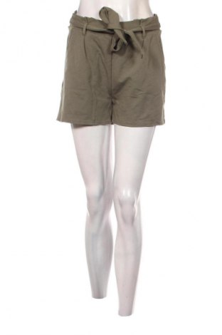 Damen Shorts Jean Pascale, Größe S, Farbe Grün, Preis 3,70 €
