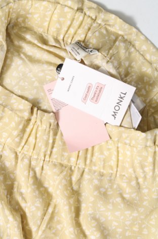 Γυναικείο κοντό παντελόνι Monki, Μέγεθος L, Χρώμα Πολύχρωμο, Τιμή 8,41 €