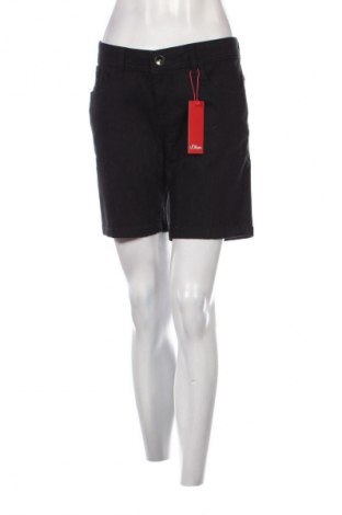 Pantaloni scurți de femei S.Oliver, Mărime M, Culoare Negru, Preț 101,32 Lei