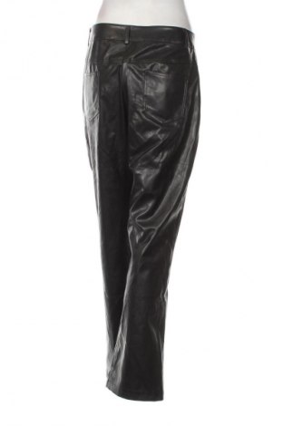 Pantaloni scurți de femei SHEIN, Mărime L, Culoare Negru, Preț 9,99 Lei