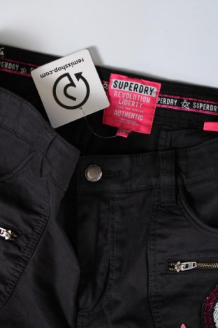 Γυναικείο κοντό παντελόνι Superdry, Μέγεθος M, Χρώμα Μαύρο, Τιμή 31,05 €