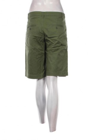 Pantaloni scurți de femei United Colors Of Benetton, Mărime S, Culoare Verde, Preț 50,99 Lei