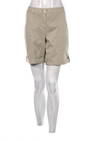 Damen Shorts Zero, Größe L, Farbe Grün, Preis 8,73 €