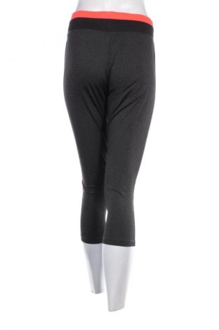 Dámske legíny  Slazenger, Veľkosť M, Farba Sivá, Cena  2,75 €