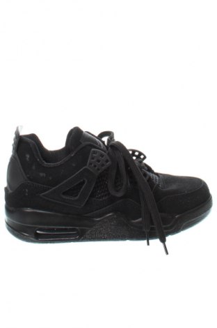 Dámske topánky  Air Jordan Nike, Veľkosť 36, Farba Čierna, Cena  127,37 €